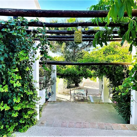 Villa En Toledo *